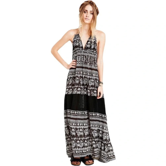 Free People Black and White Printed Triangle Top Maxi Dress Size X-Small
. - Picture 1 of 16